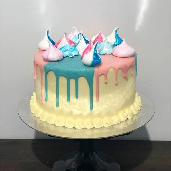 Pink and Blue Drip Cake with Coloured Meringue Drops