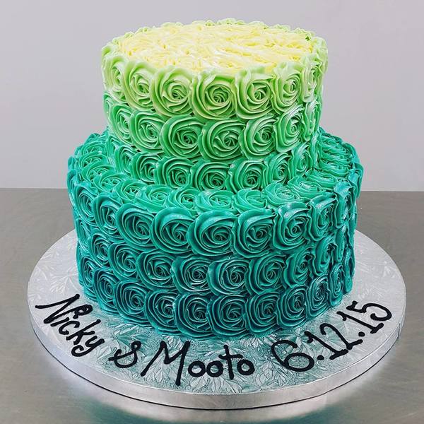 Two Tier Teal Ombre Roses