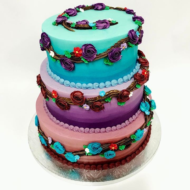 Rose & Texture - Kidd's Cakes & Bakery