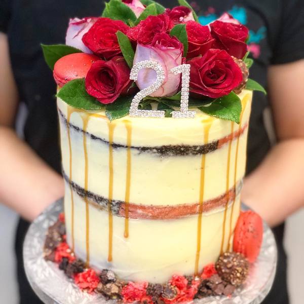 Cream Naked Cake with Red Roses 