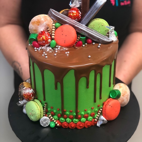 Smooth Green Mini Overload with Chocolate Drip