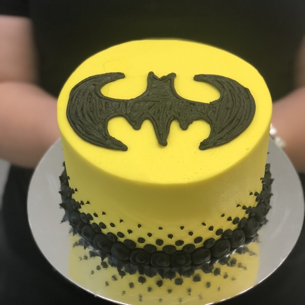 Batman Symbol Cake 