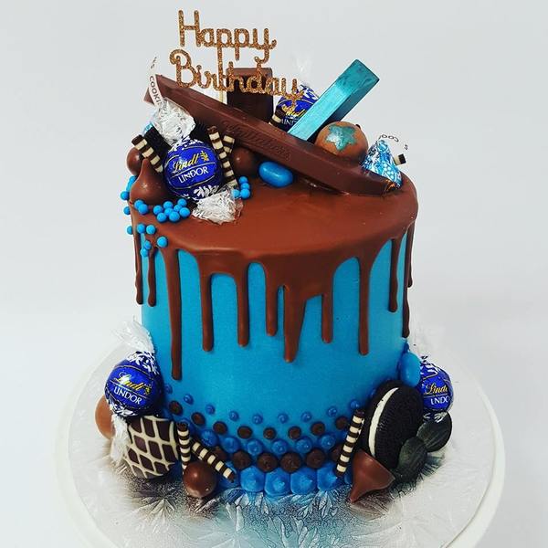Blue Overload with Chocolate Toppings